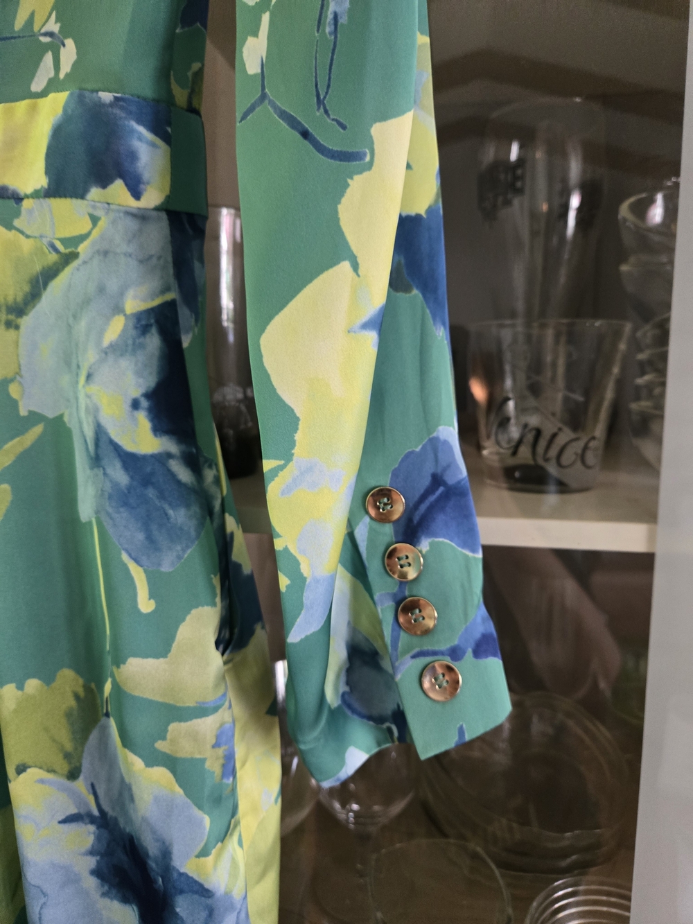 Zara, Floral Green V-Neck Jumpsuit Women Size Small. - Picture 8 of 8